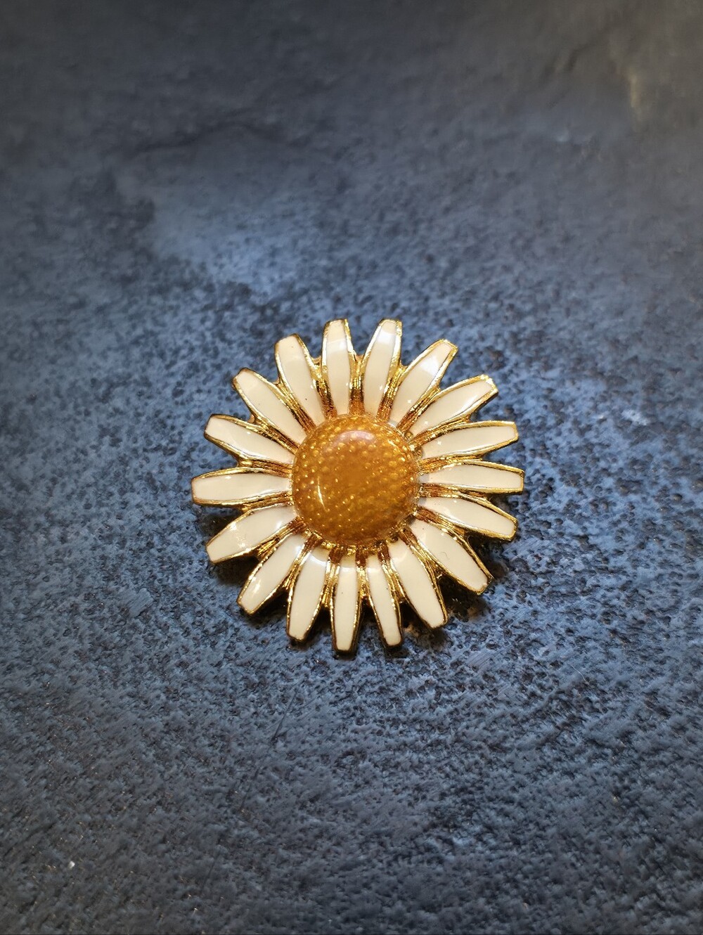 Joan Rivers White Enamel Daisy Interchangeable Flower Charm | Replacement Piece